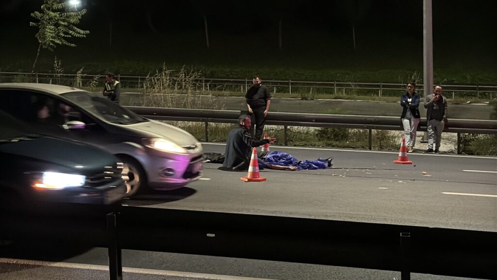 Feci kaza, üzerinden çok sayıda araç geçti