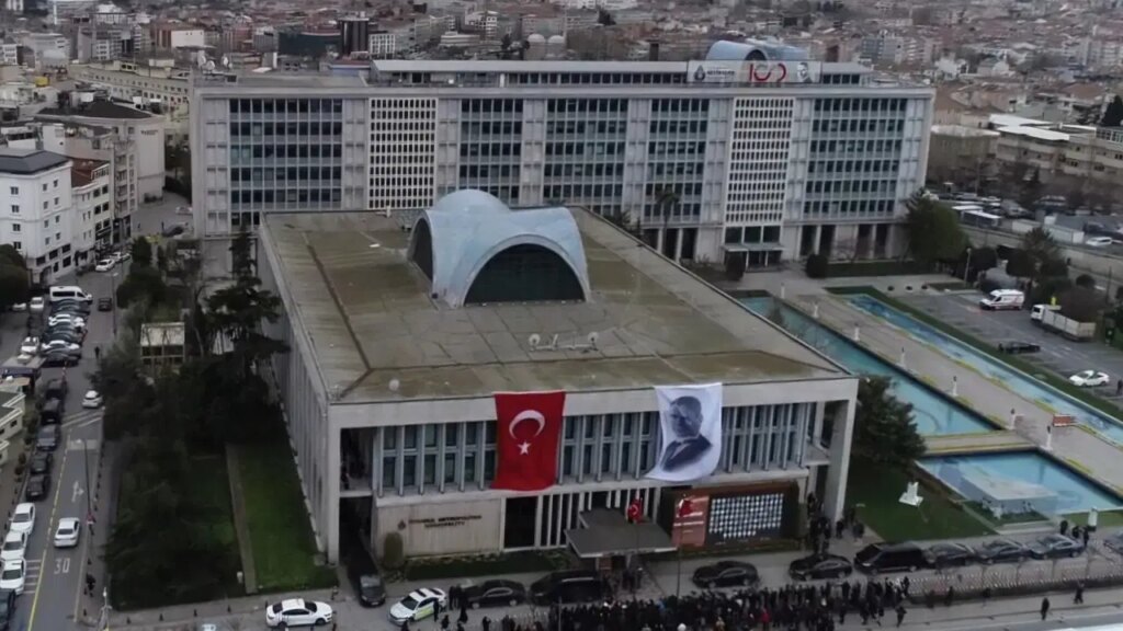 İşte iktidarın halkın belediyelerine gaspı! CHP’li isim tek tek sıraladı