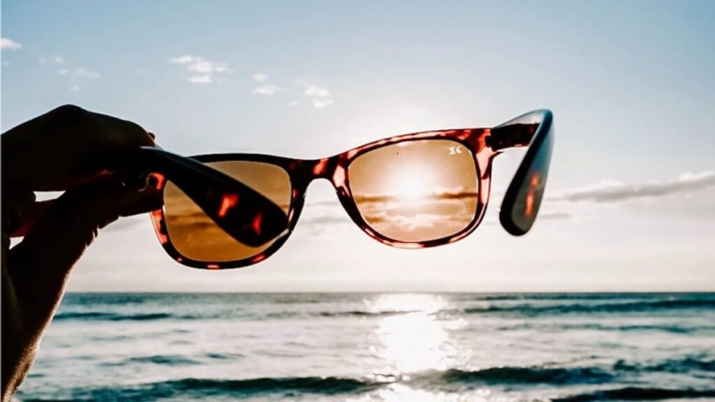 Kalitesiz gözlükler, kör ediyor! Uzmanlar uyarılarını açıkladı