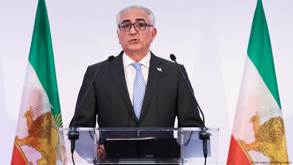 Oğul Pehlevi’den Hamaney’e çağrı: Görevden çekil