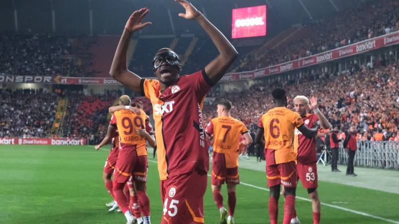Osimhen’den Al-Hilal’in teklifine ret; ibre Galatasaray’a dönüyor