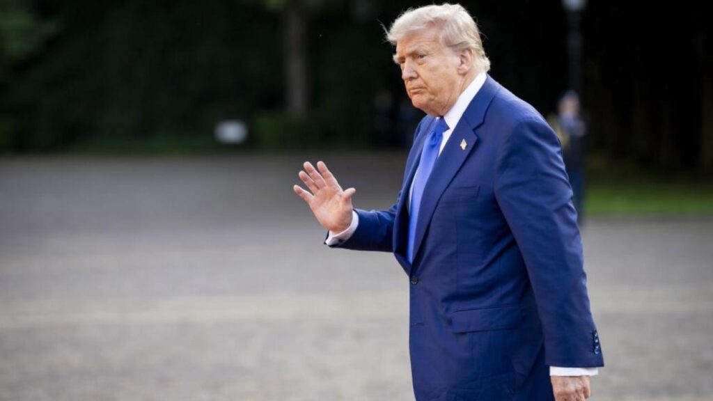 Temsilciler Meclisi, Trump’ın azlini reddetti