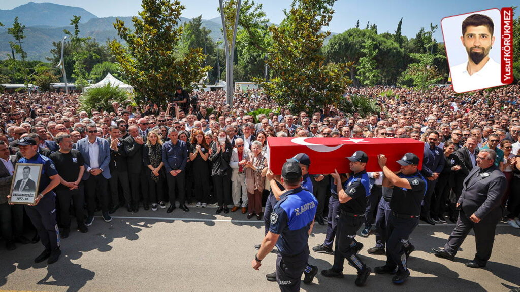 Yaşamını yitiren Manisa Büyükşehir Belediye başkanı için yüz binler gözyaşı döktü: Zeyrek’i uğurladık