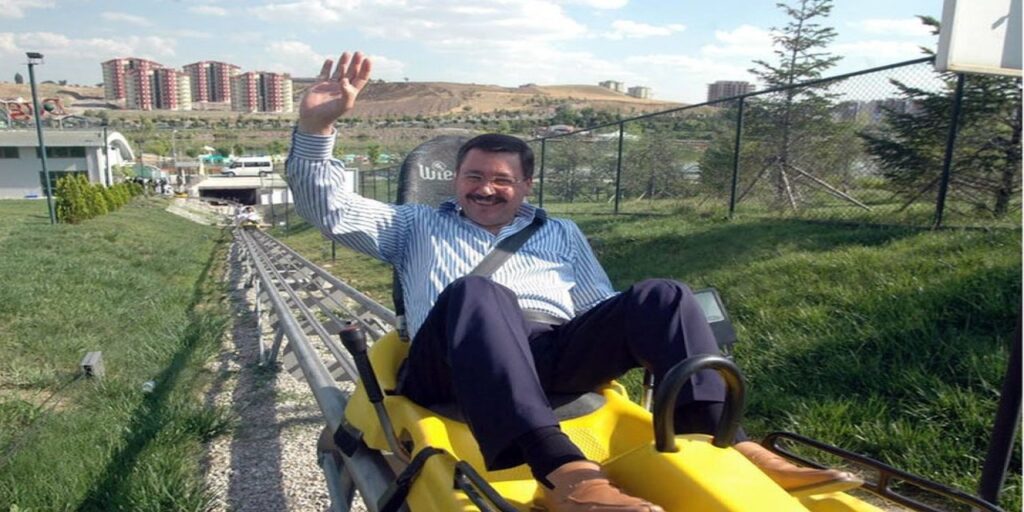 CHP’li belediyelere operasyonların ardından Melih Gökçek hatırlatıldı