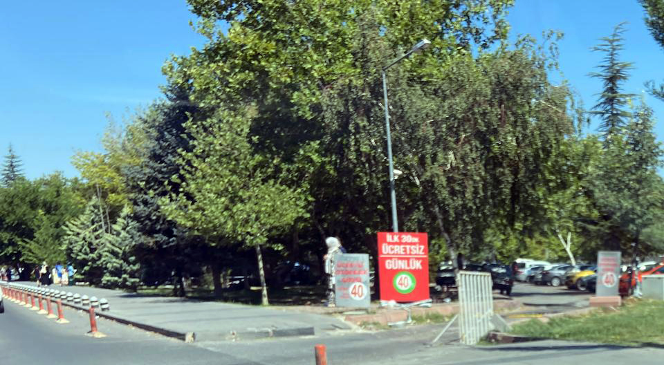 Erciyes Üniversitesi Hastanesi Otopark Ücreti Tartışma Yarattı!