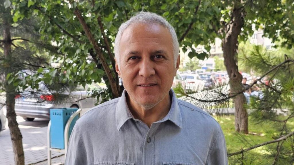 Hesabından onayı olmadan işlem yapıldı, bankadan parasını geri aldı