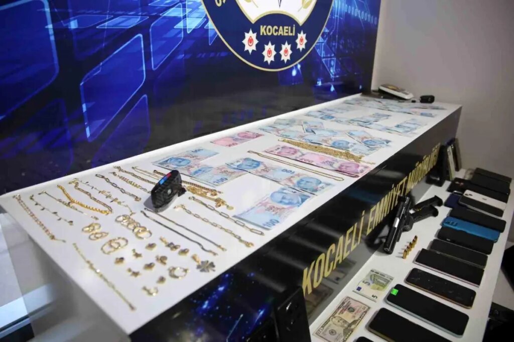 Kiralık Araç Dolandırıcılığı: 37 Gözaltı, 26 Tutuklama