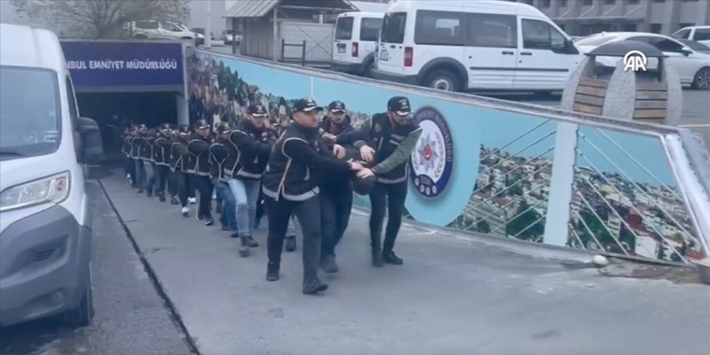 Sarallar suç örgütü davasında 35 sanık hakim karşısında