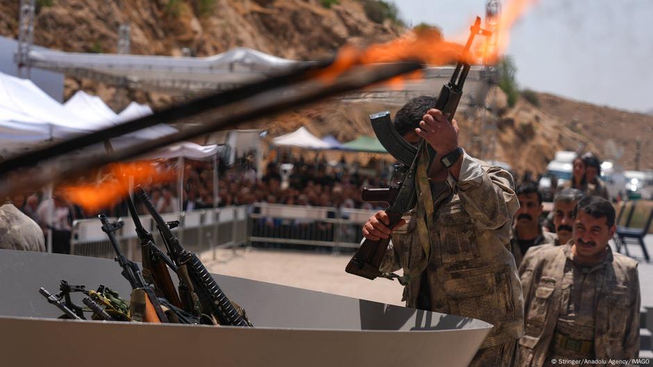 Silah bırakan PKK’lılar Türkiye’de siyasete girmek istiyor