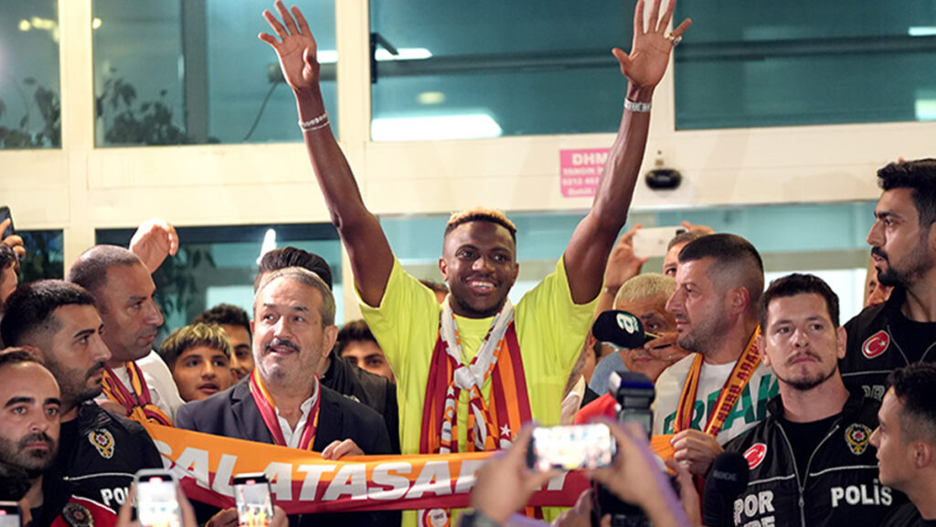 Tarihi gün: Galatasaray Osimhen’e kavuşuyor