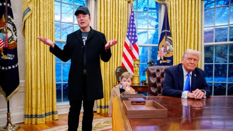 Trump’tan Elon Musk’a tehdit: Belki onu sınır dışı ederiz!