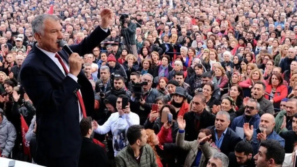 Tutuklu Belediye Başkanı Zeydan Karalar: ‘Türkiye yalnız bırakmadı beni’