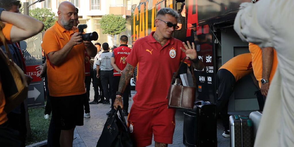 Gaziantep’te Galatasaray depremi