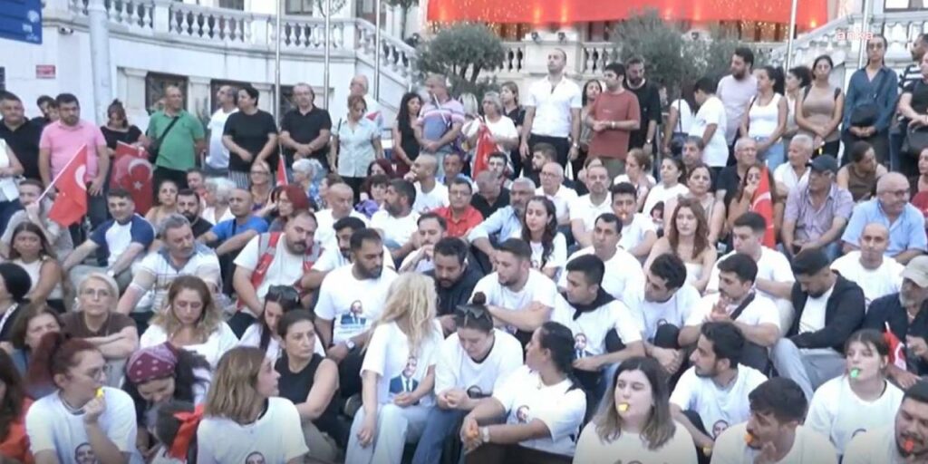 İnan Güney için belediye önünde oturma eylemi