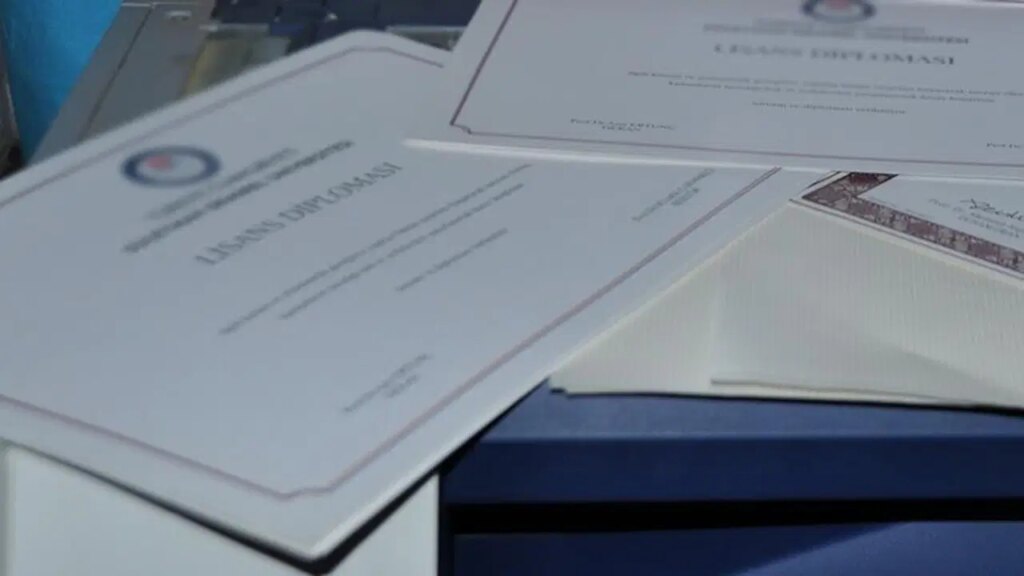 ‘Sahte diploma’ skandalında isimler ortaya çıktı: Öğretmen, mühendis, eczacı…