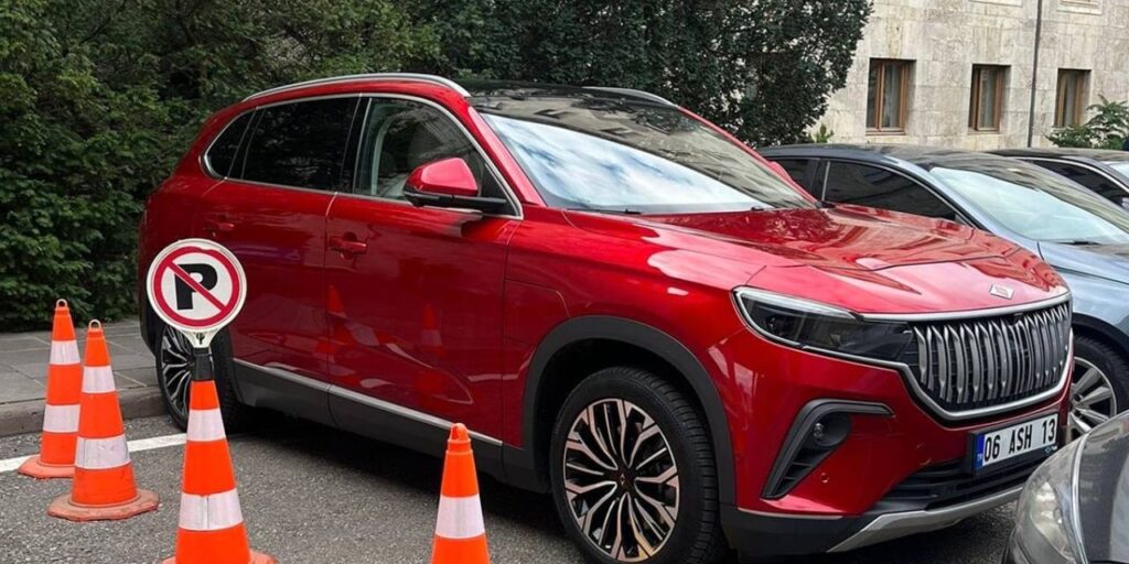 Togg’u bıraktı Mercedes’e geçti: Bakan itibardan tasarruf etmiyor