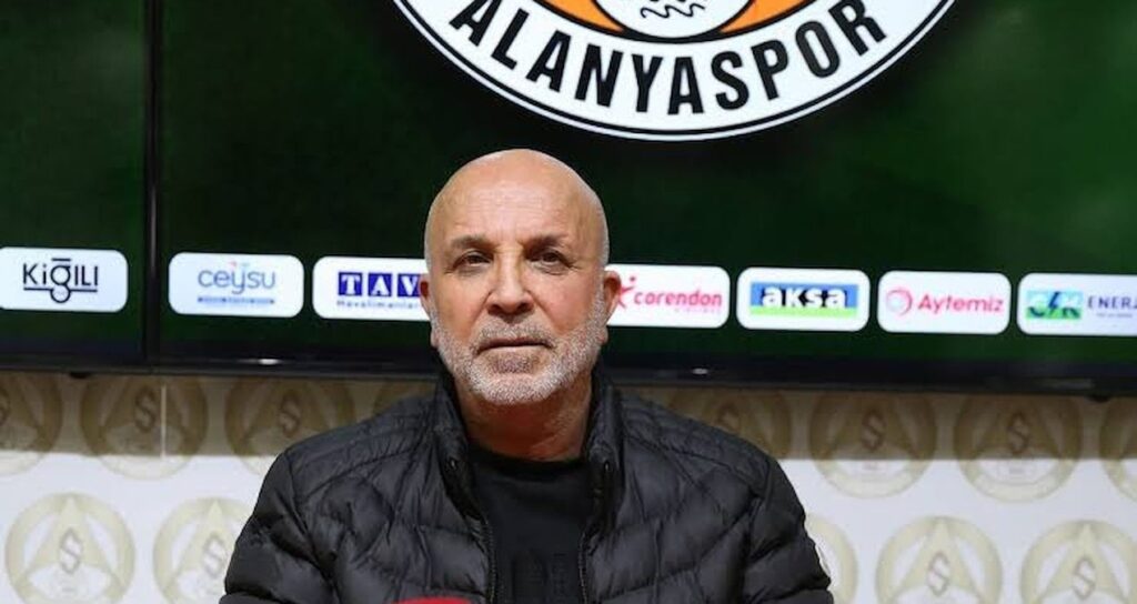 Hasan Çavuşoğlu: Galatasaray’a tarihi fark atabilirdik