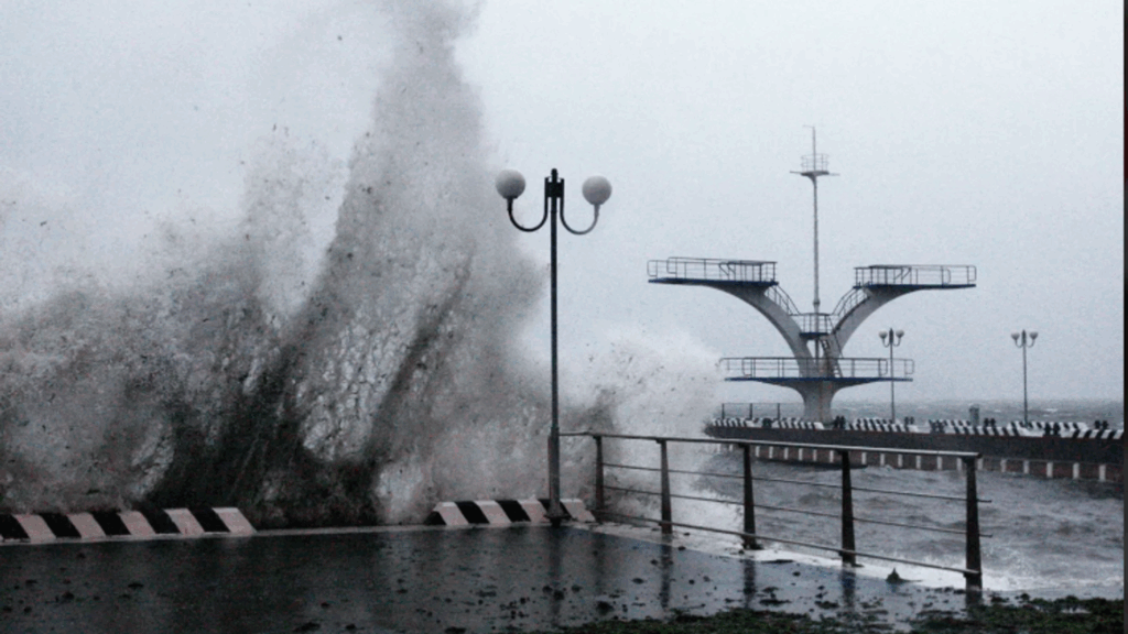 Sonbahar tüm hızıyla geldi: Meteoroloji 4 il için sarı kodlu uyarı verdi, kuvvetli fırtına yaşanacak iller belli oldu