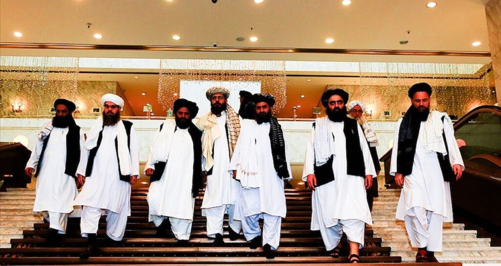 Taliban ‘kadın hakları, insan hakları’ kitaplarını yasakladı