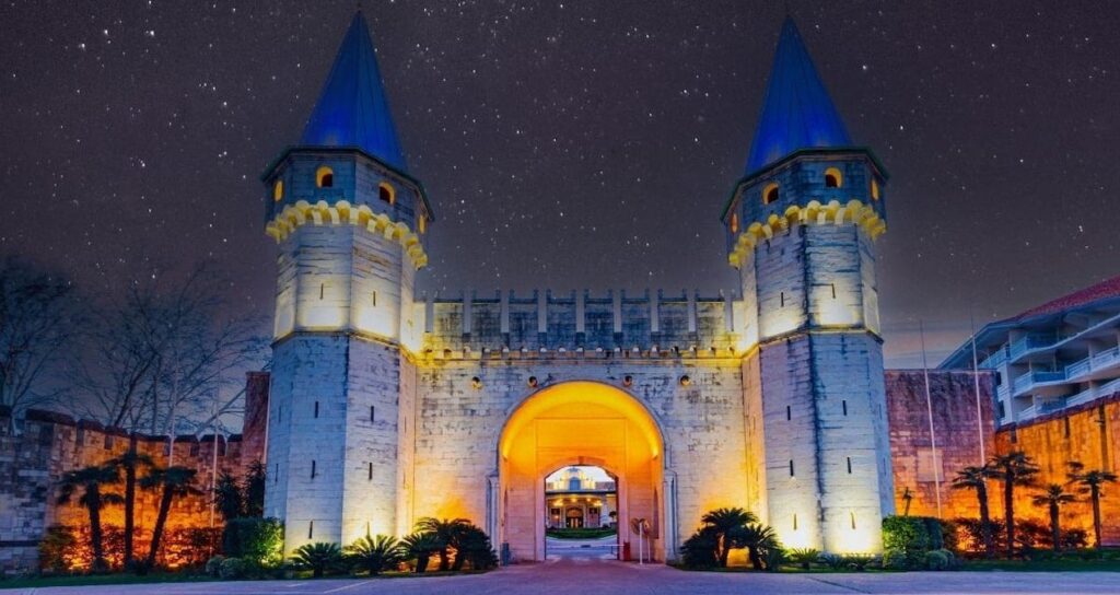 Topkapı Sarayı’nda yeni karar! Artık o ziyaretler kabul edilmeyecek
