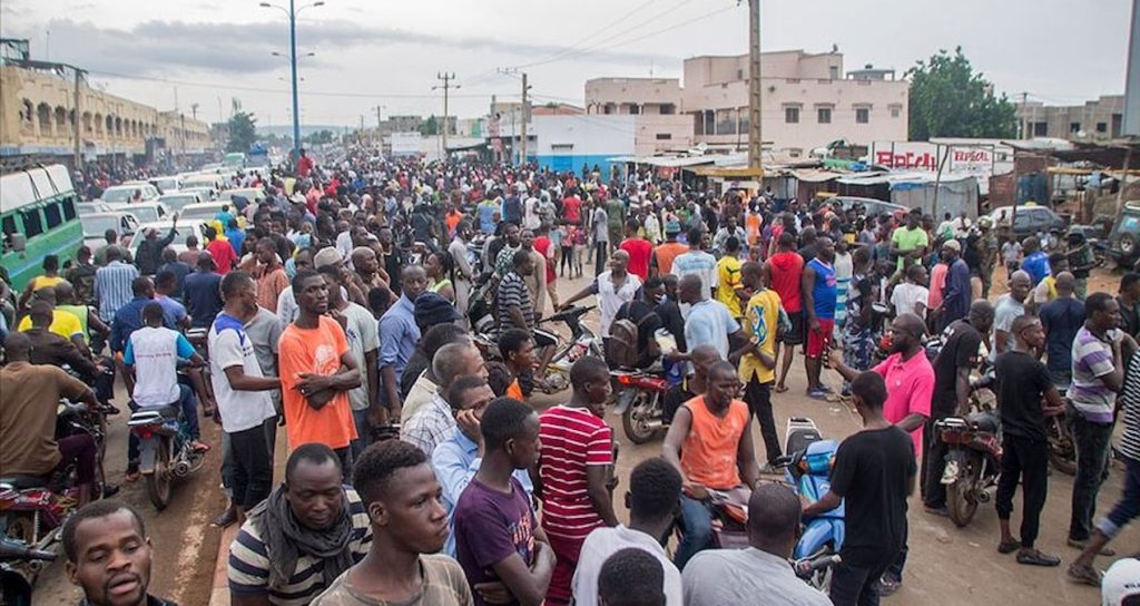 ABD’den vatandaşlarına çağrı: Mali’yi terk edin