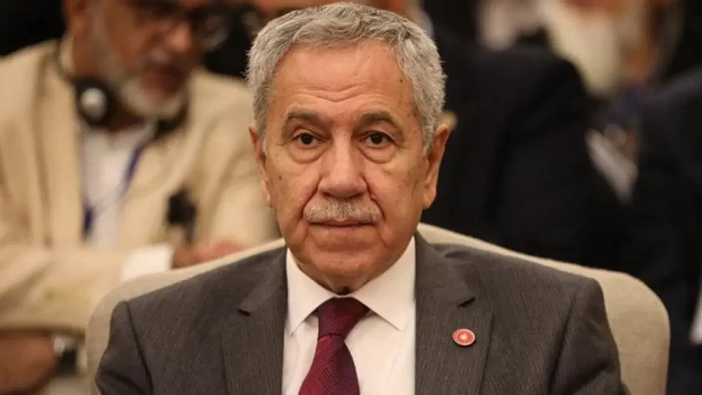 AKP’li Bülent Arınç’tan, kendi partisine ‘KKTC’ tepkisi