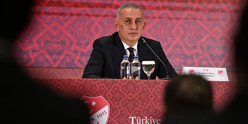 Bahis skandalına tepkiler art arda geldi: ‘Hakemleri tutuklayın’