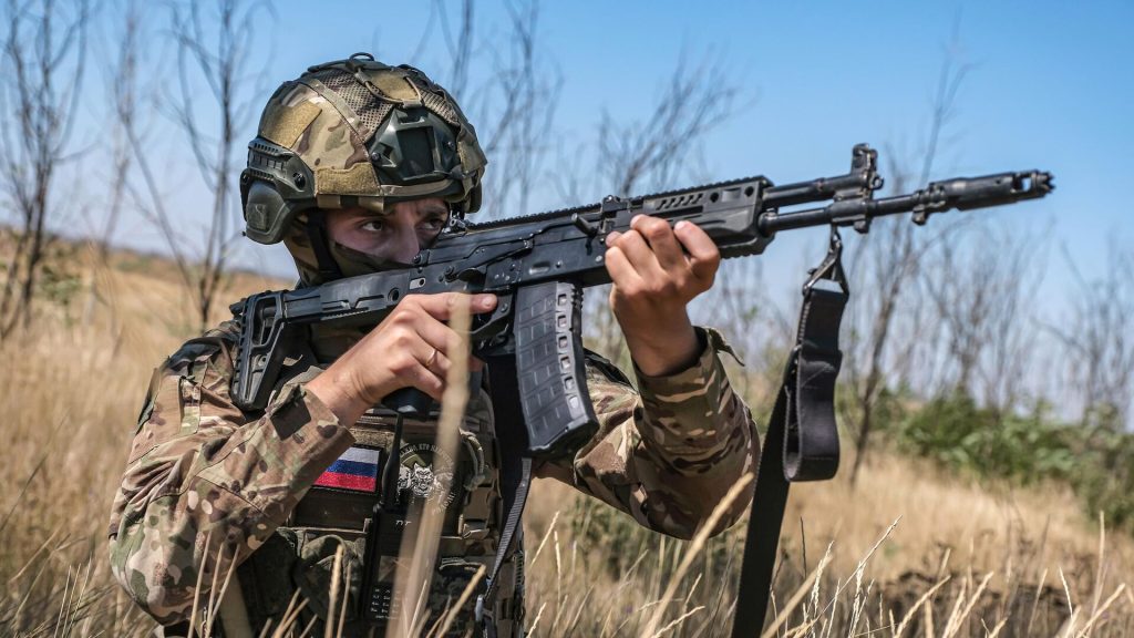 Rus ordusu Krasnoarmeysk’te çembere alınan Ukraynalı militanları yok etmeye devam ediyor