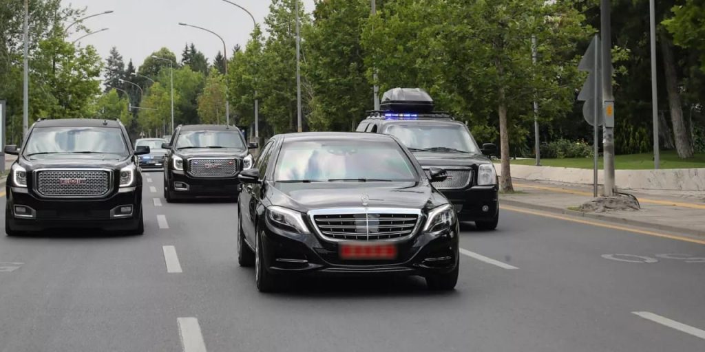 CHP’li belediye başkanından eski başkanlara ‘şoförlü makam aracı jesti’!