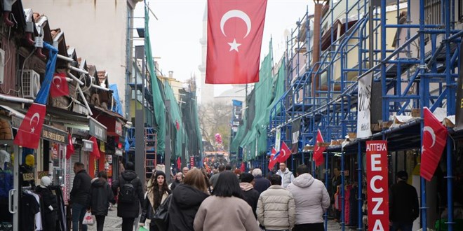 Edirne’de turist hareketliliği esnafın yüzünü güldürdü