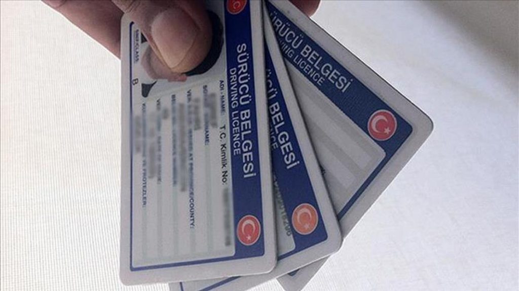 Eski ehliyeti olanlara çifte ceza: Türkiye Sigorta Birliği’nden önemli uyarı