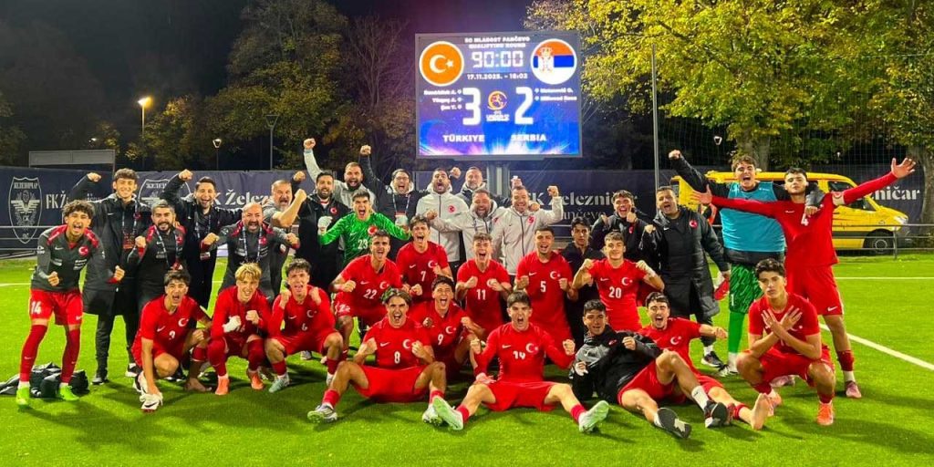 Türkiye gruptan lider çıktı