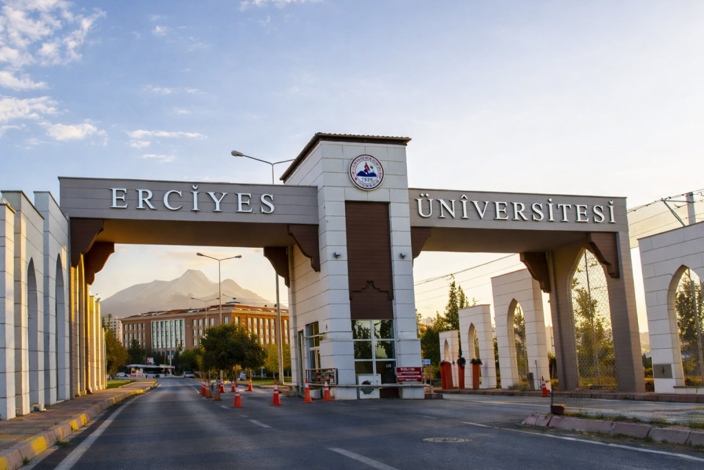 Erciyes Üniversitesi’nde Akademik Tartışma Yargıya Taşındı