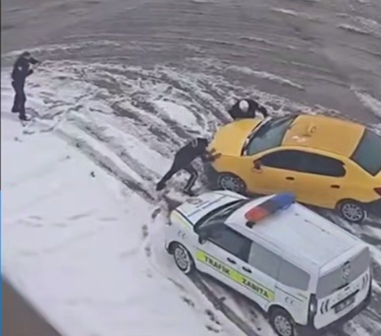 Malatya’da Zabıta Videosu Tartışma Yarattı: “Taksiciye Yardım” Sahnesi Senaryo Çıktı