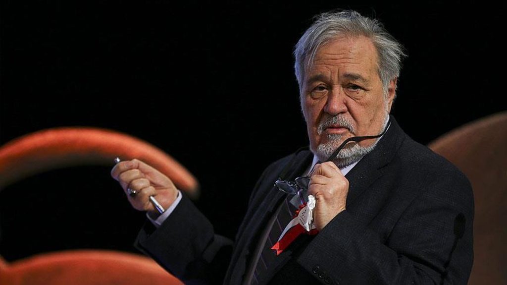 Tarihçi İlber Ortaylı Hayatını Kaybetti