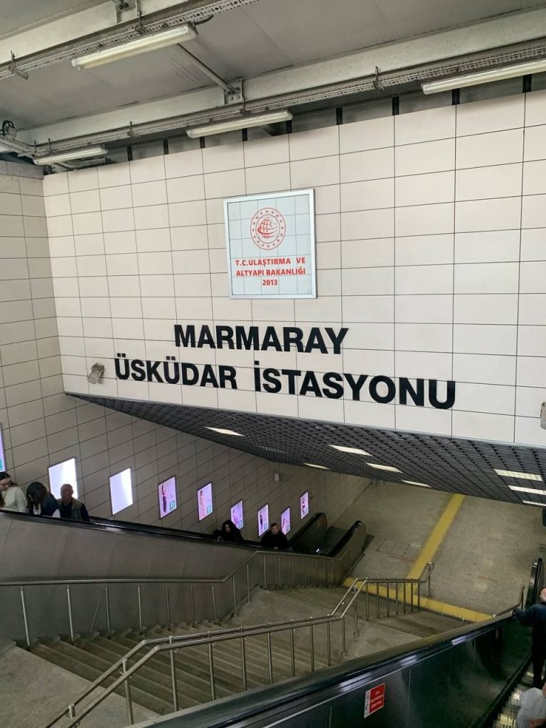 Üsküdar’da Marmaray’da intihar