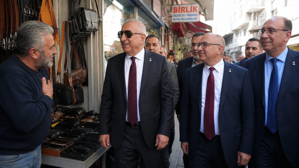 Kayseri’de Ekonomik Tablo Dikkat Çekiyor: Emeklinin Gölgesindeki Sessiz Bekleyiş