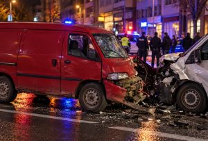 Kayseri’de Ters Yön Kazası: Baba ve Oğlu Yaralandı, Kaçan Sürücüye 46 Bin TL Ceza